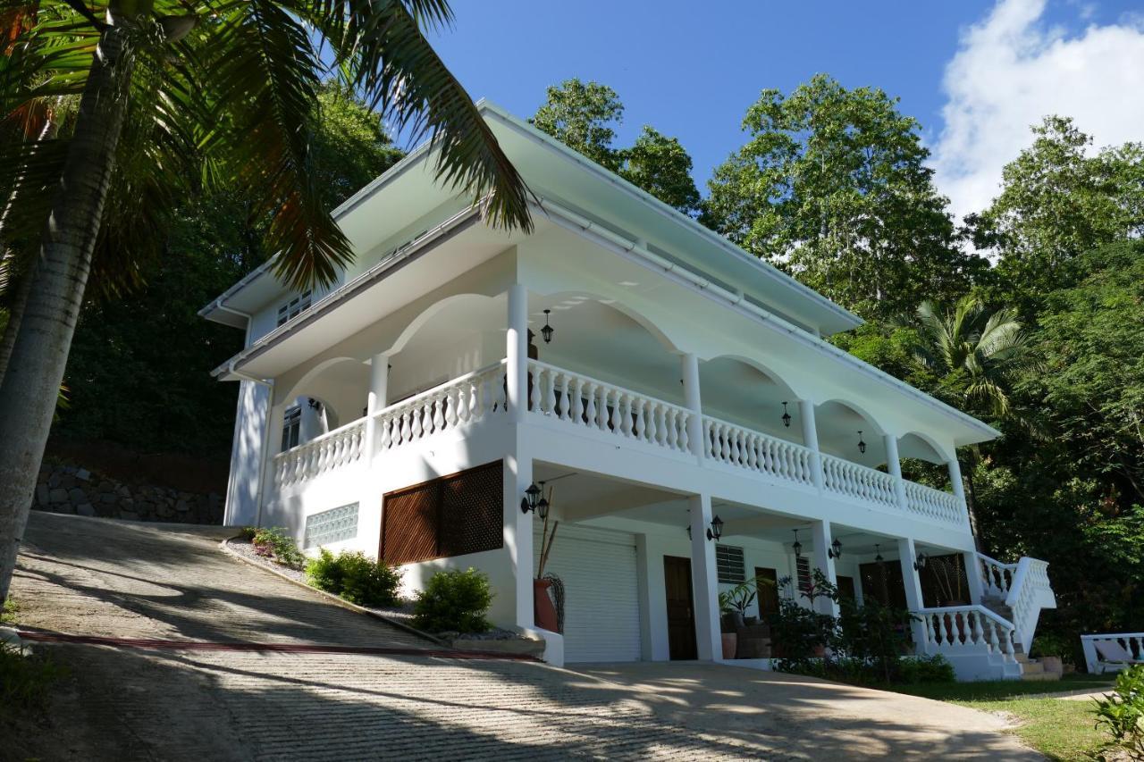 Villa Karibu Au Cap Kültér fotó